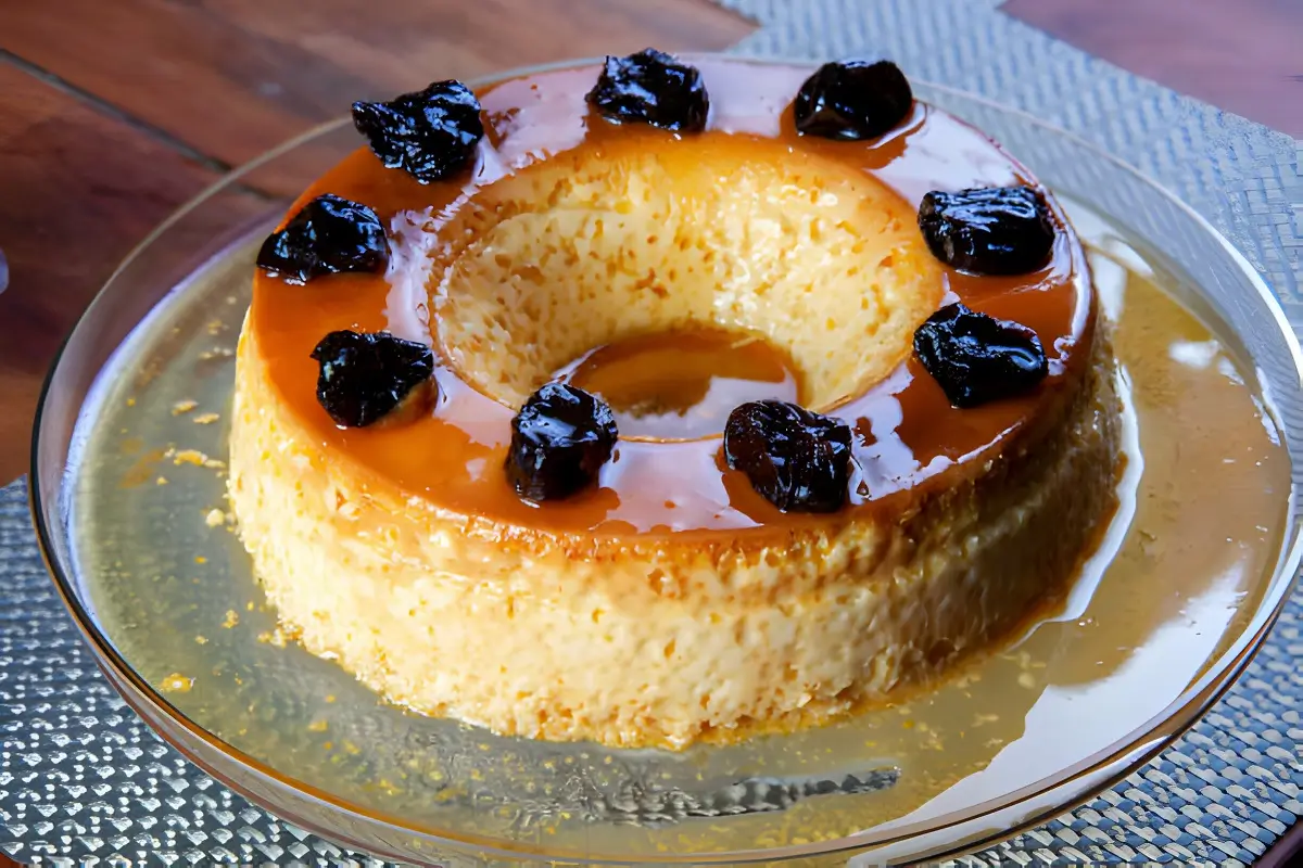 Honey Bun Cheesecake: A Sweet Fusion of Classic Flavors